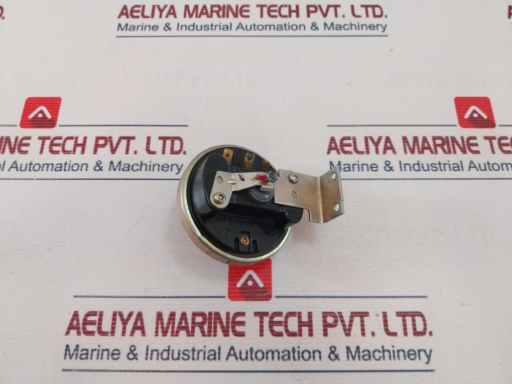 Eaton 738-717-2 Pressure Switch 09N070