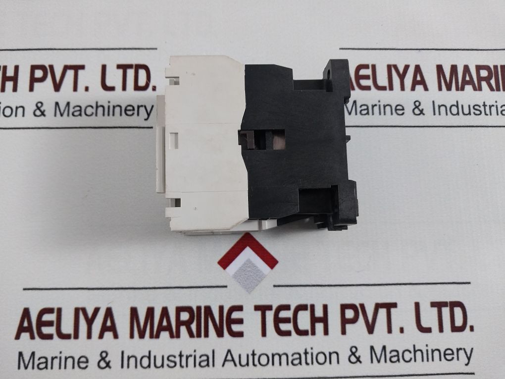 Eaton Ae16En0 Contactor Ser: C1 25 Amp 600V