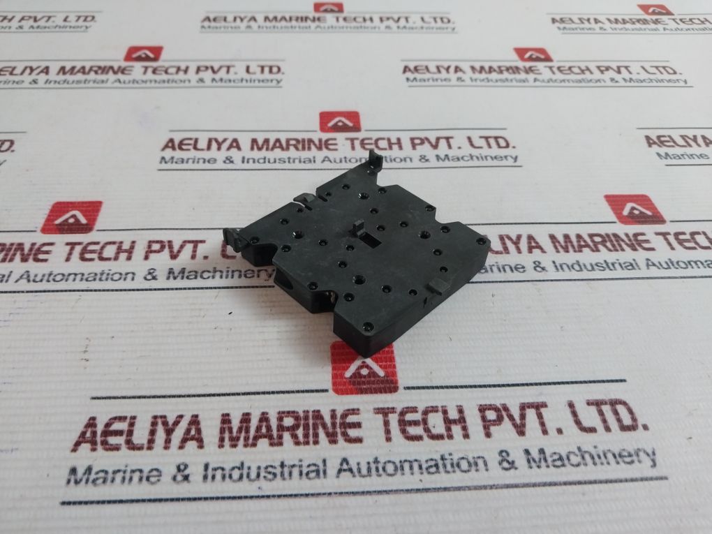 Eaton C25320Kg01 Auxiliary Contact Block 10A 600Vac 