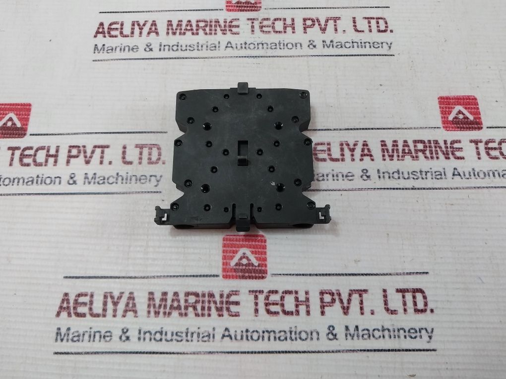 Eaton C25320Kg10 Auxiliary Contact