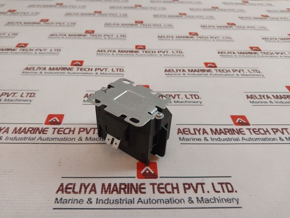 Eaton C25Anb125B Definite Purpose Contactor 208-220Vac 50Hz