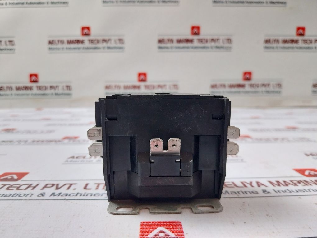 Eaton C25Bnb220A Definite Purpose Contactor 208-220V 50Hz