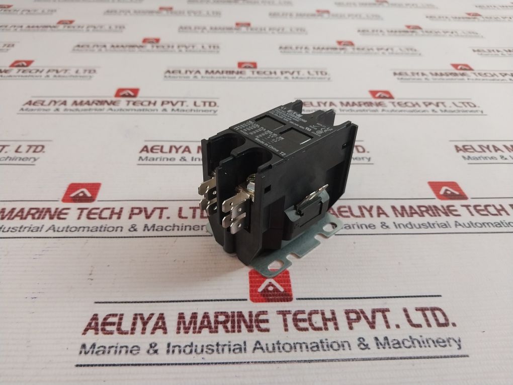 Eaton C25Bnb220B Definite Purpose Contactor 208-240V 60Hz