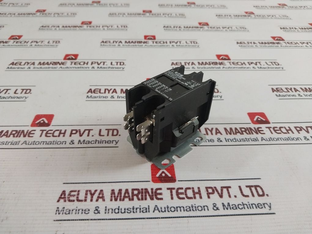 Eaton C25Bnb220C Definite Purpose Contactor 380-415V 50Hz