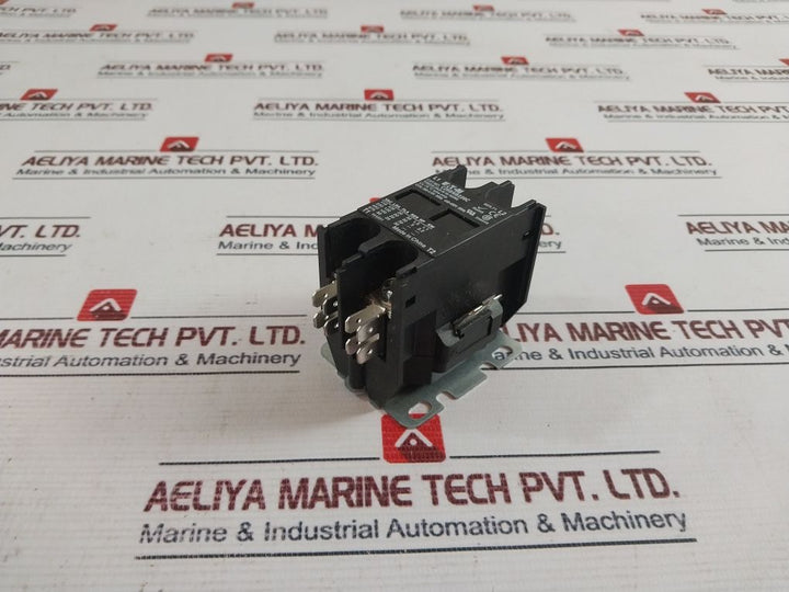 Eaton C25Bnb220C Definite Purpose Contactor 380-415V 50Hz