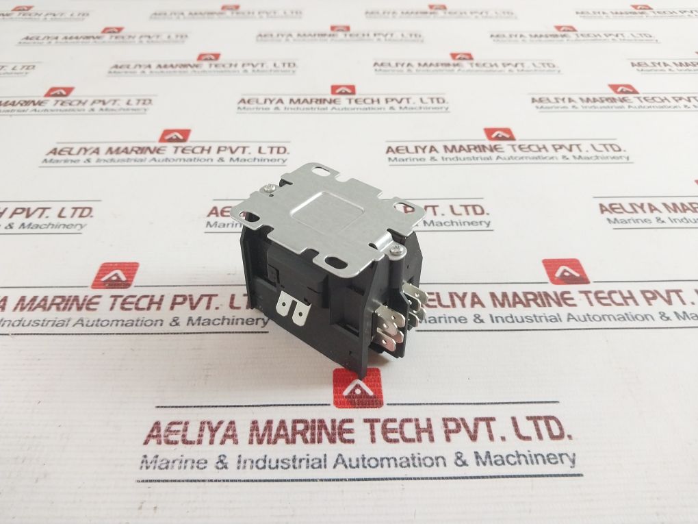 Eaton C25Bnb220C Definite Purpose Contactor 380-415V 50Hz