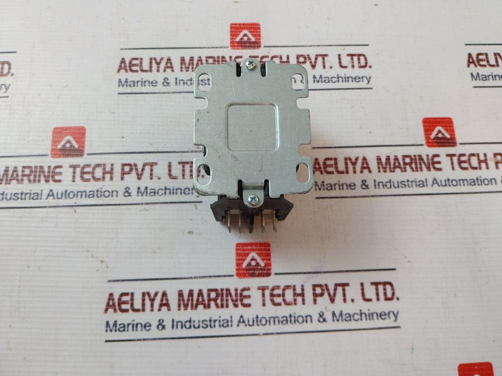 Eaton C25Bnb225B Contactor 240V