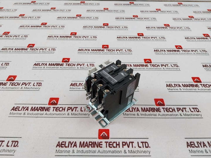 Eaton C25Dny112A Definite Purpose Contactor 87713-018-2