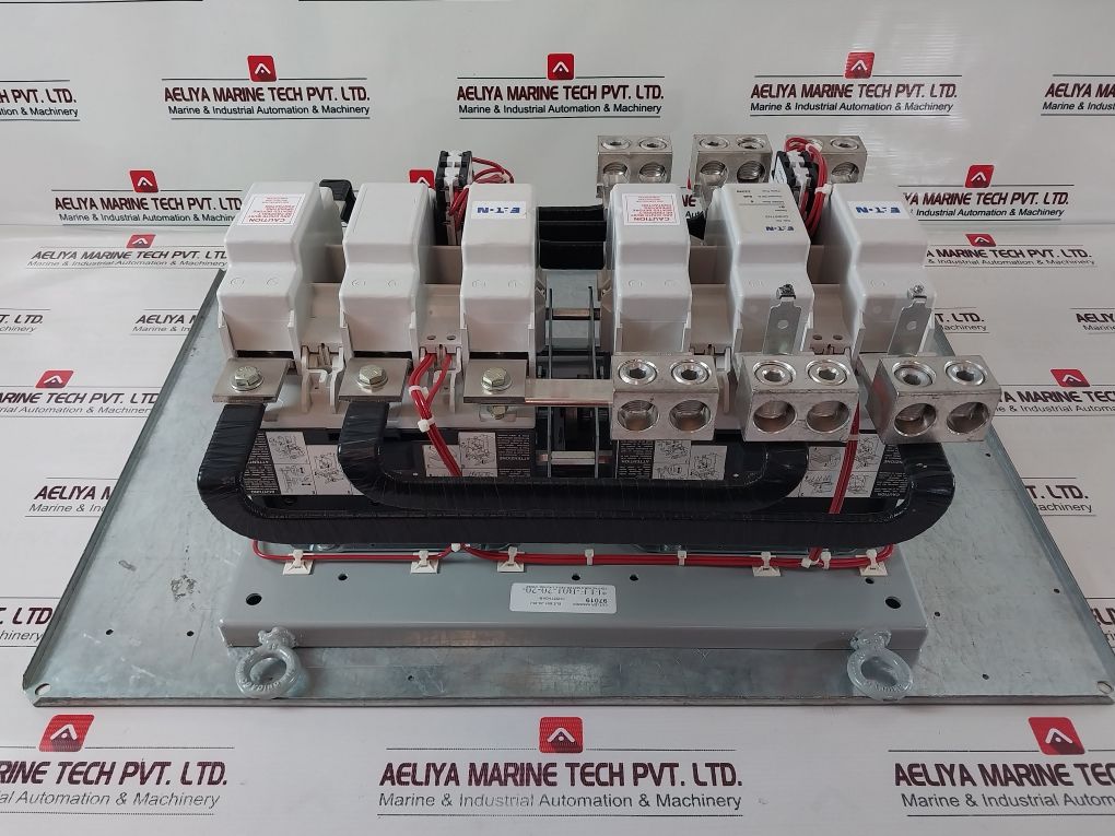 Eaton Cn55Tn3Ab Nema Size 6 Contactor