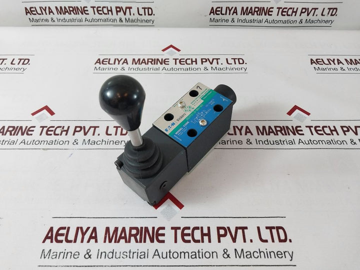 Eaton Dg17V-3-6N-60 Directional Control Valve