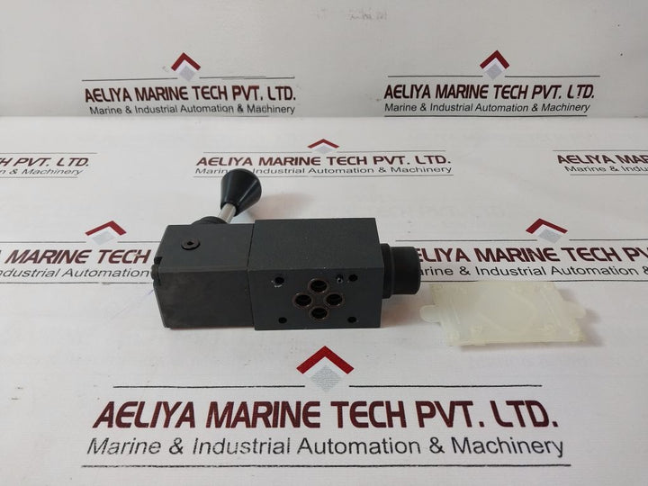 Eaton Dg17V-3-6N-60 Directional Control Valve