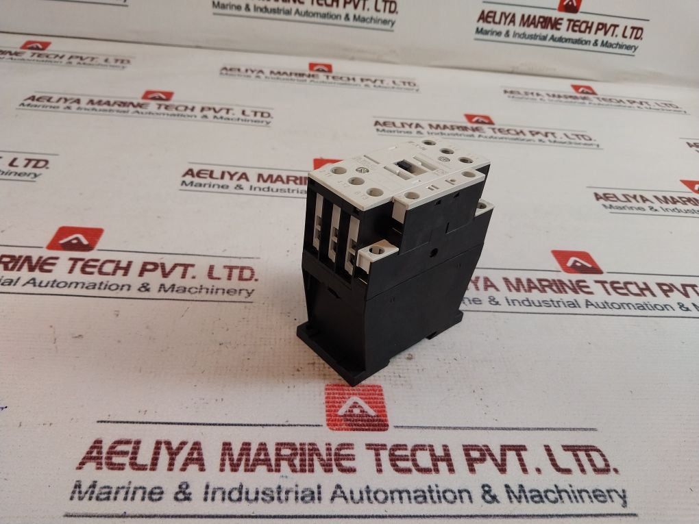 Eaton Dil M25-01 3 Pole Contactor 250V Dc