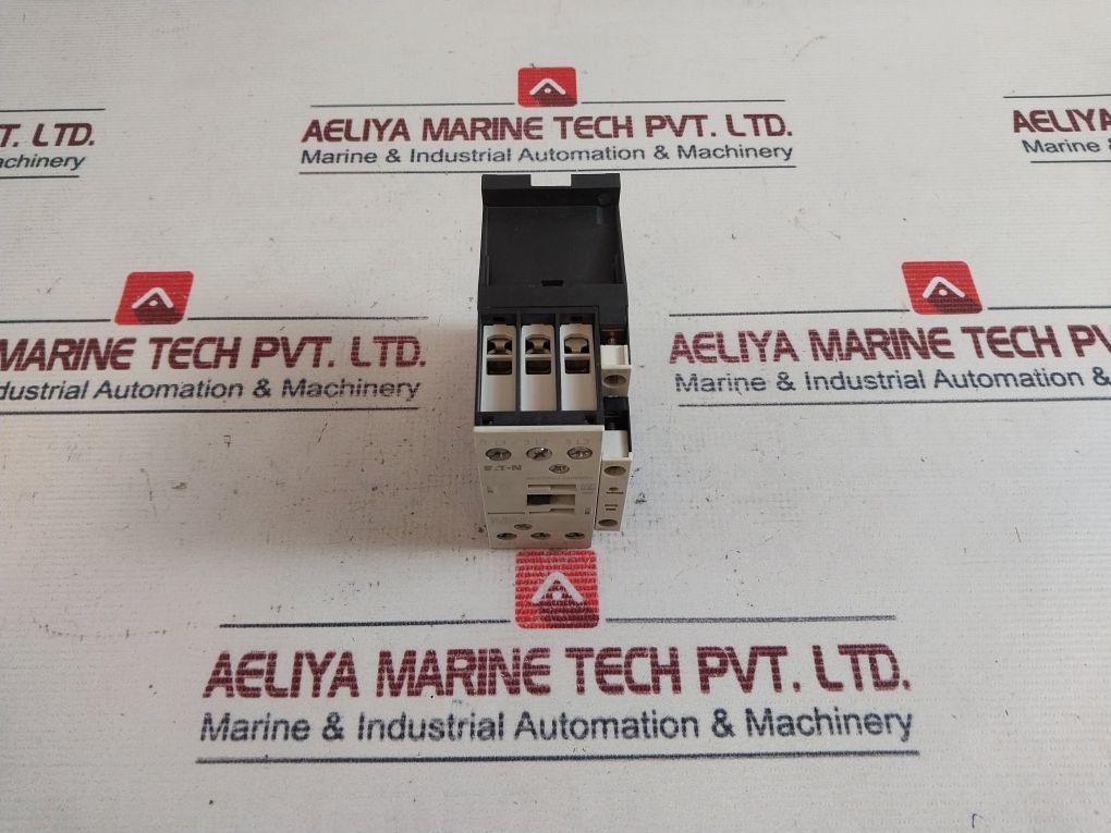 Eaton Dil M25-10 Contactor 3 Pole Break 250V Dc