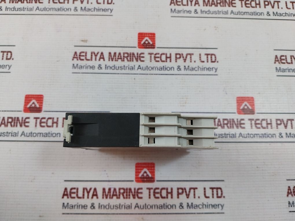 Eaton Emt6 Thermistor Motor Protection Relay Ac-15 3A Ac-14 3A