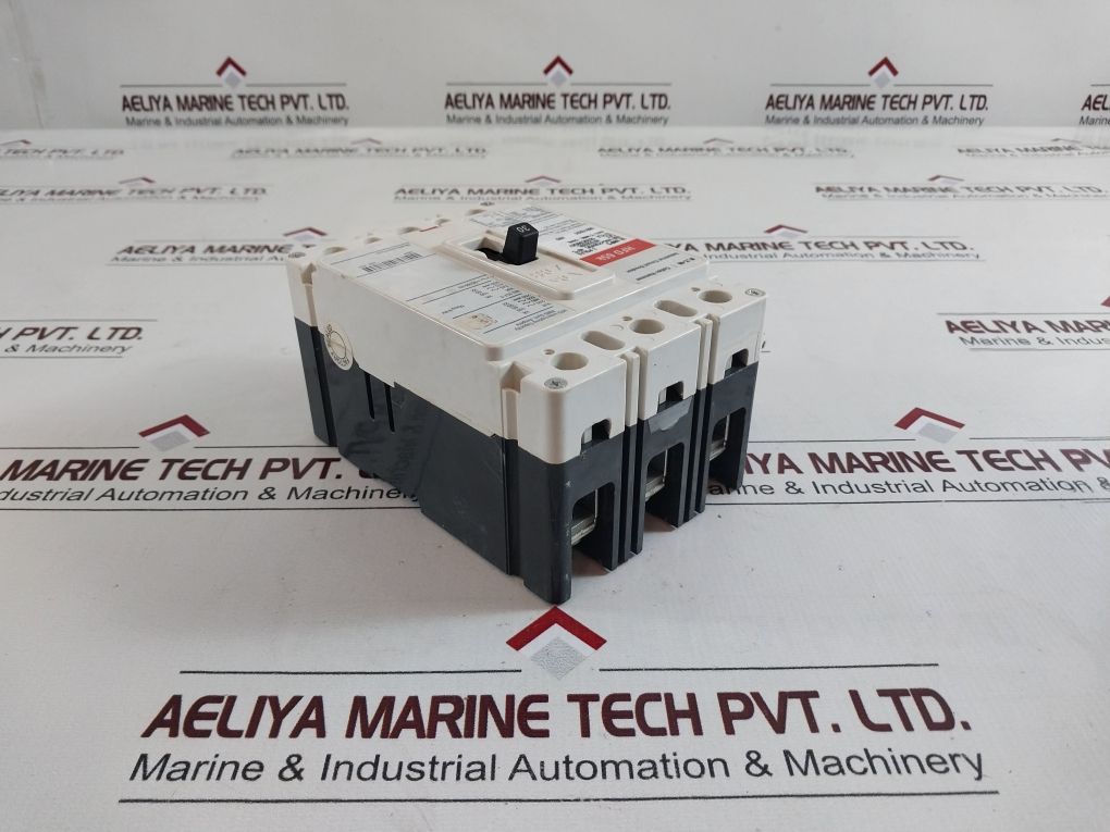 Eaton Hfd3030L 3 Pole Circuit Breaker 30Amp