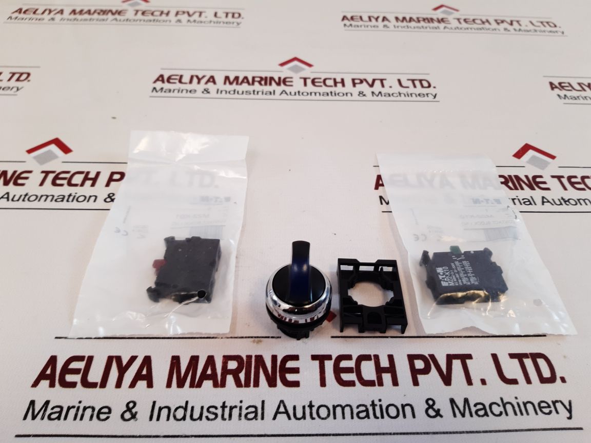 Eaton M22-k10 Contact Block With Modular Pushbutton Switch Set
