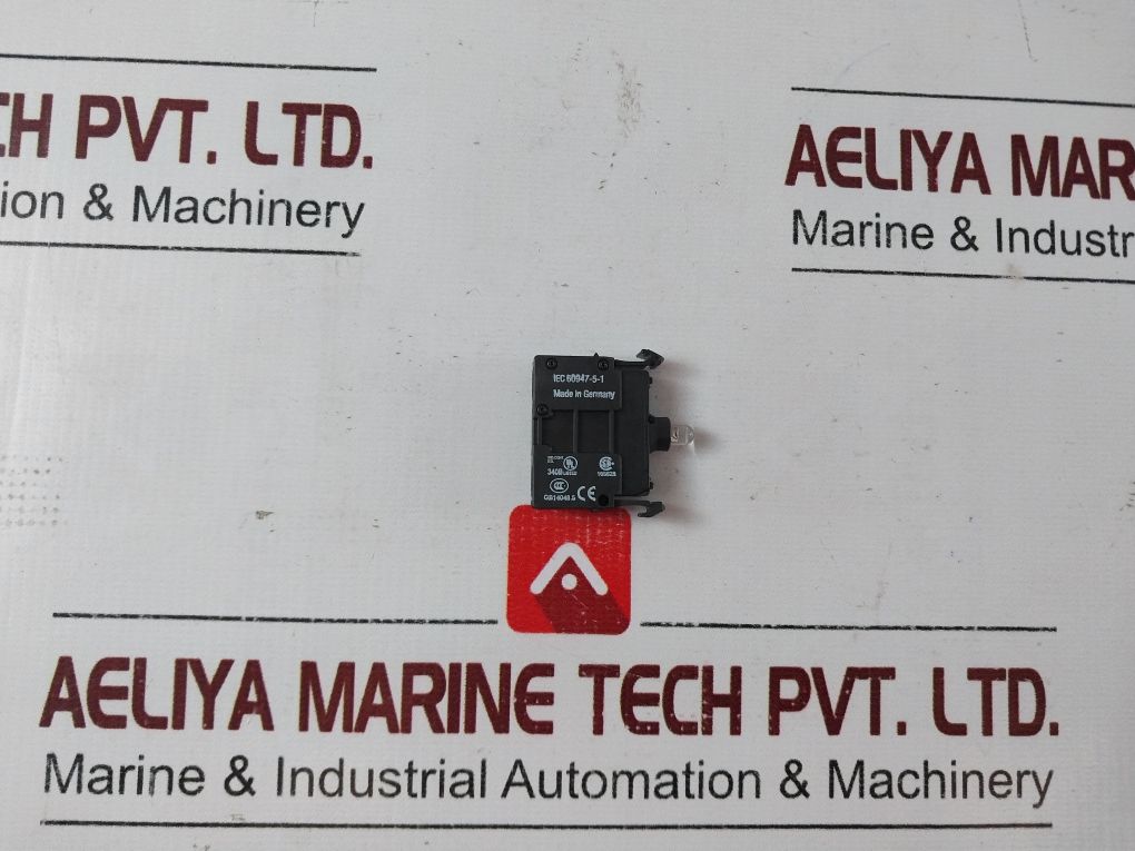 Lot Of 3X Eaton M22-led-w Lamp Module