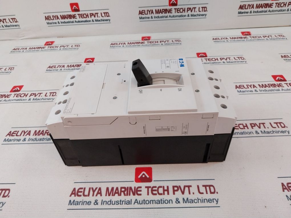 Eaton N3-400 Switch-disconnector 3P 400A