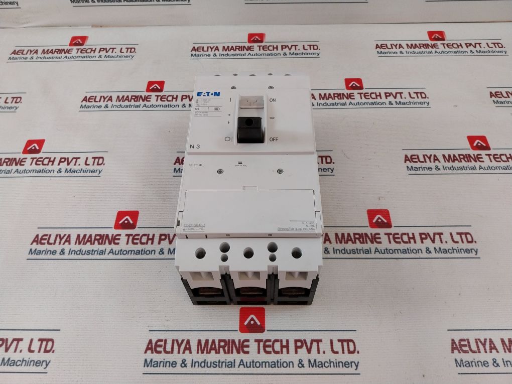 Eaton N3-400 Switch-disconnector 3P 400A