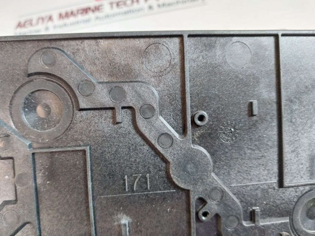 Eaton P1-32/I2/Svb Main Switch