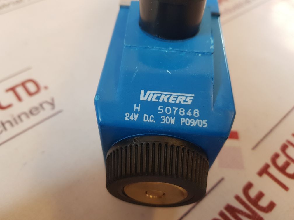 Eaton vickers dg4v 3 2n m u h7 60 en38 directional control valve