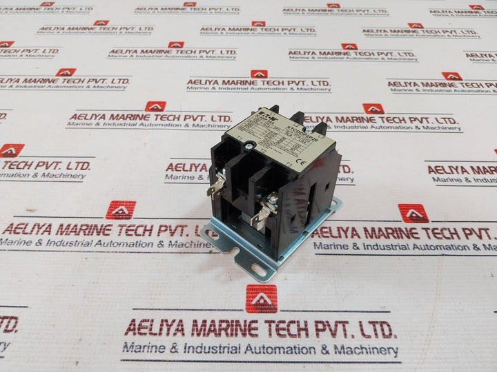 Eaton Xtcddp2P20 Contactor W/ Micro Switch 5E4 10T105 30Amp 50-60Hz