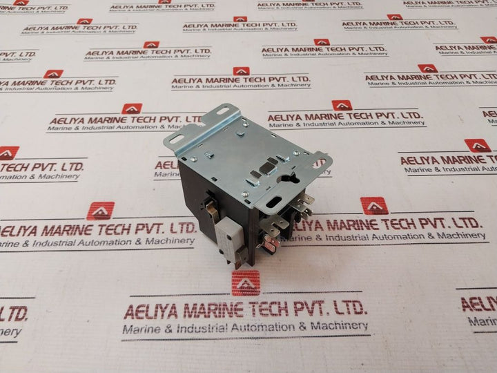 Eaton Xtcddp2P25 Definite Purpose Contactors 660V 50/60Hz