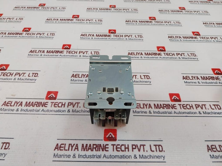 Eaton Xtcddp3P20 Ac Magnetic Contactor 30Amp 50/60Hz