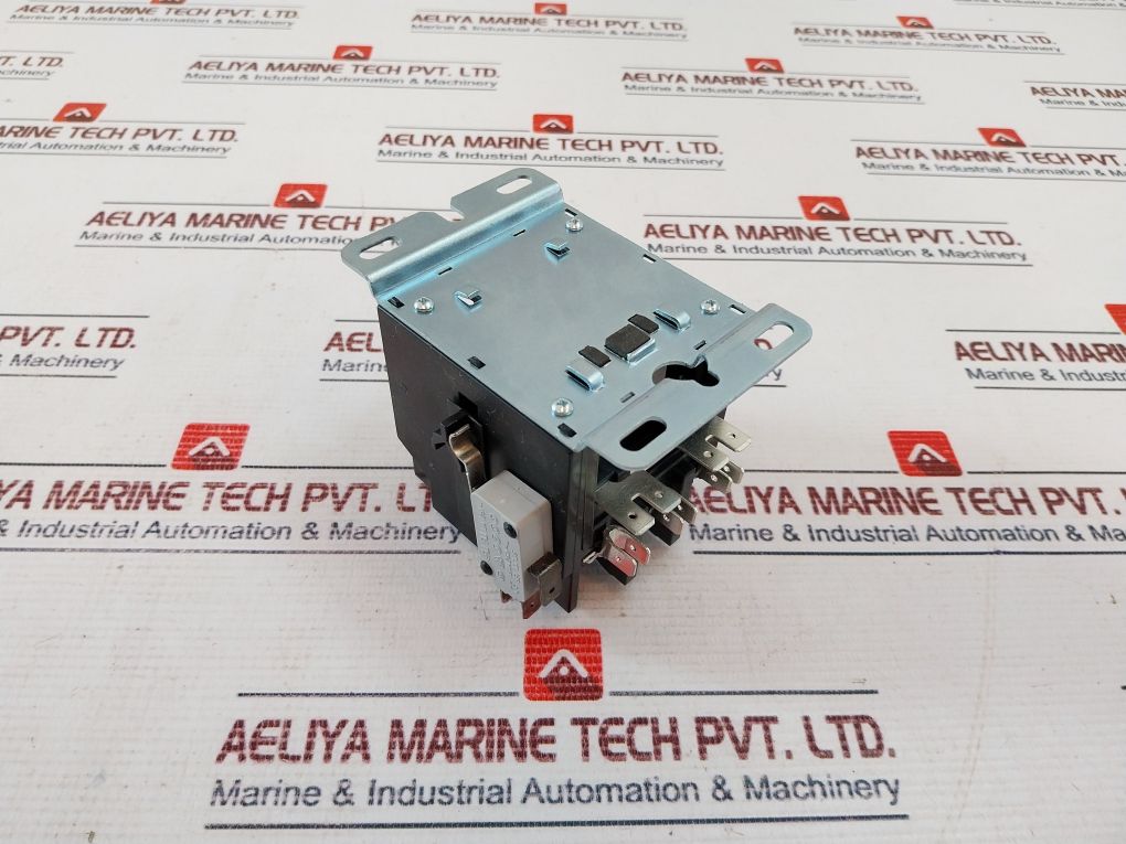 Eaton Xtcddp3P20 Ac Magnetic Contactor 30Amp 50/60Hz