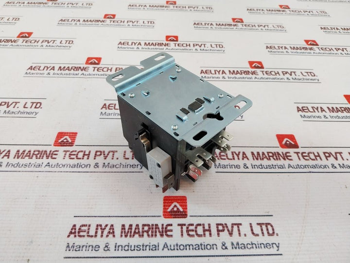 Eaton Xtcddp3P20 Ac Magnetic Contactor 30Amp 50/60Hz
