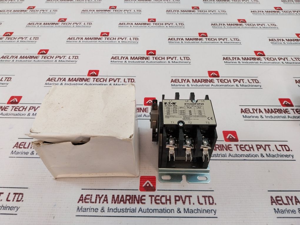 Eaton Xtcddp3P25 Ac Magnetic Contactor 35A 380V 5060Hz
