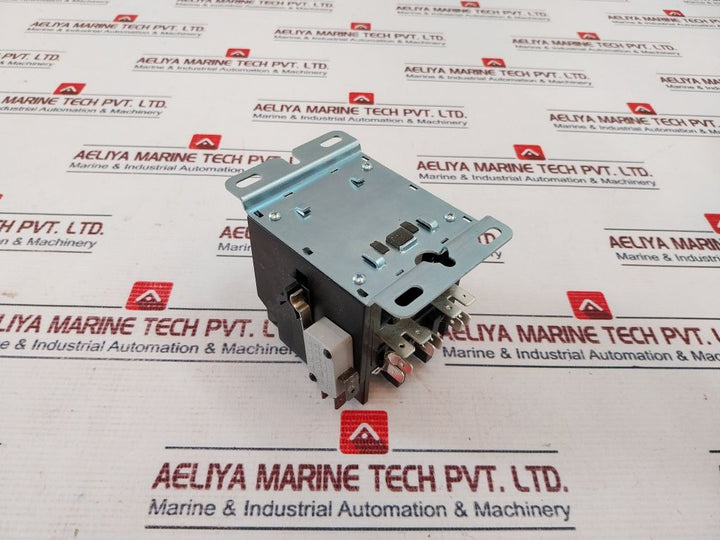 Eaton Xtcddp3P25 Ac Magnetic Contactor 35A 380V 50/60Hz