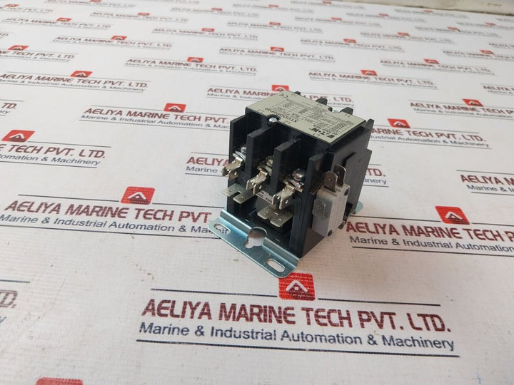 Eaton Xtcddp3P30 Ac Magnetic Contactor 40 Amp 50/60Hz