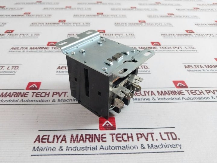 Eaton Xtcddp3P30 Motor Contactor 380V 50/60 Hz