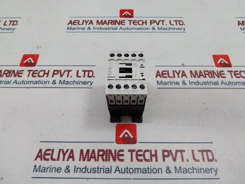 Eaton Xtre10B22 Contactor Relay