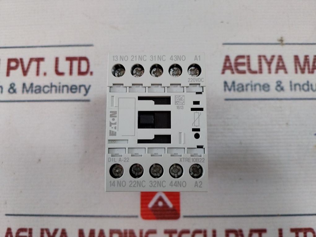Eaton Xtre10B22 Contactor Relay
