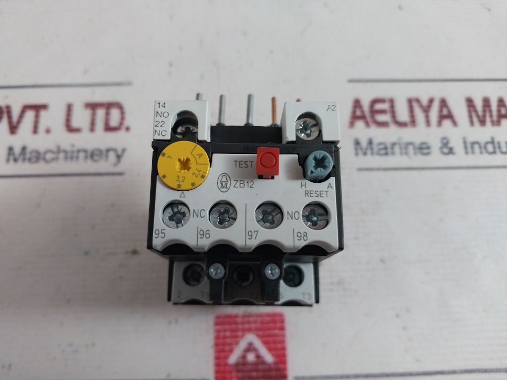 Eaton Zb12-4 Overload Relay 600 Volt Xt0B004Bc1
