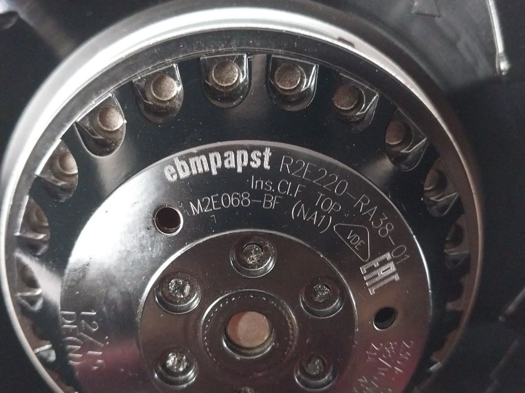 Ebmpapst R2E220-ra38-01 Fan Centrifugal 230V~ 50/60Hz