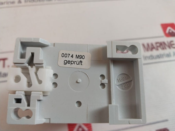 Eds Dold Aa9943.11/001 Undervoltage Relay