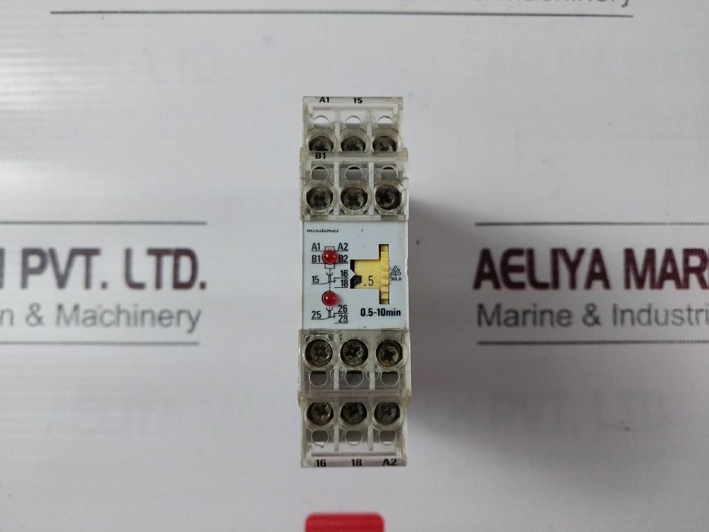 E.Dold U.Sohne Kg Vde 0110 0435 Mk 9962.81/020 Relay 250V 5A