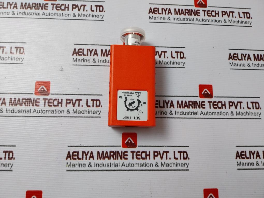 Edwards Apg-m-nw16 / D02171000 Active Pirani Gauge