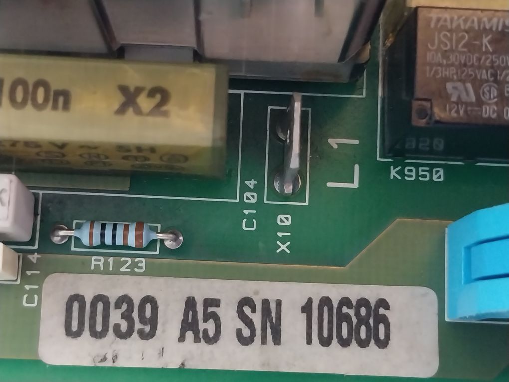 Ee/Fin 1006825F1 Pcb