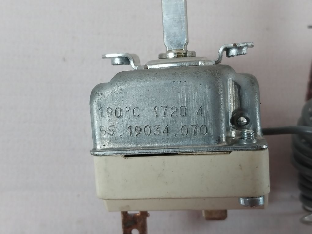 E.G.O 55.19034.070 1-pole Thermostat 190°C 1720 4