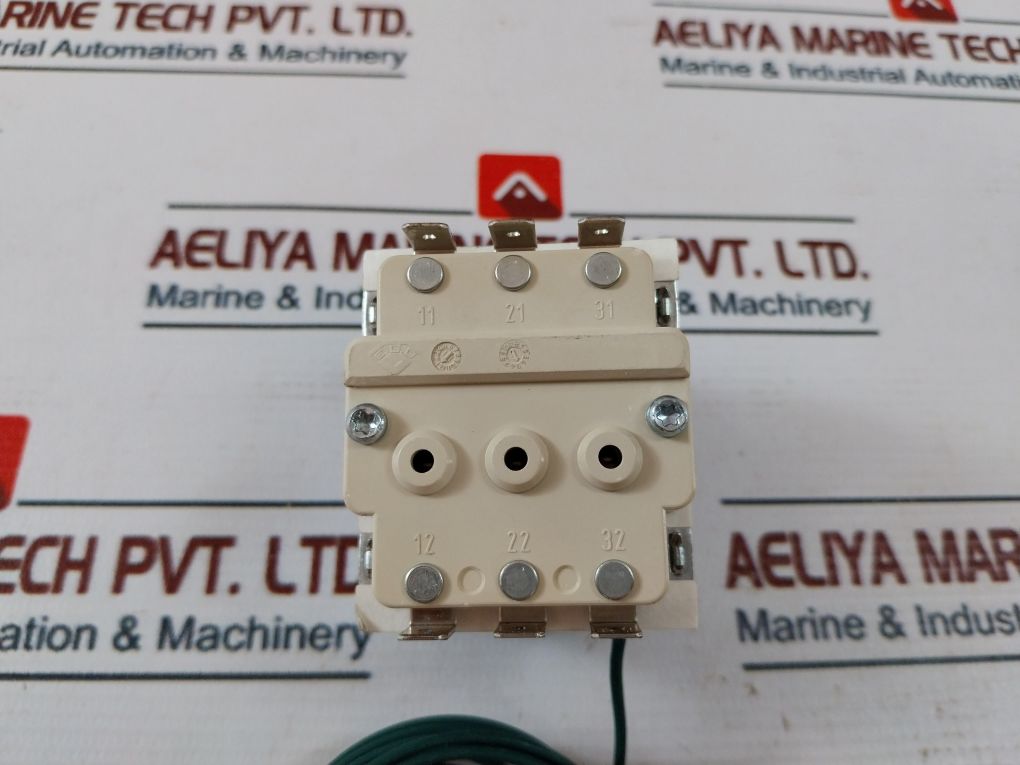 Ego 55.33555.030 Fryer High Limit Security Thermostat V200 Ms