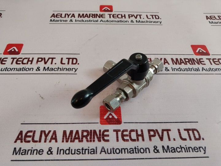 Eko 3/8 6 1/4 Male Tap With Hose Holder With Lever Set