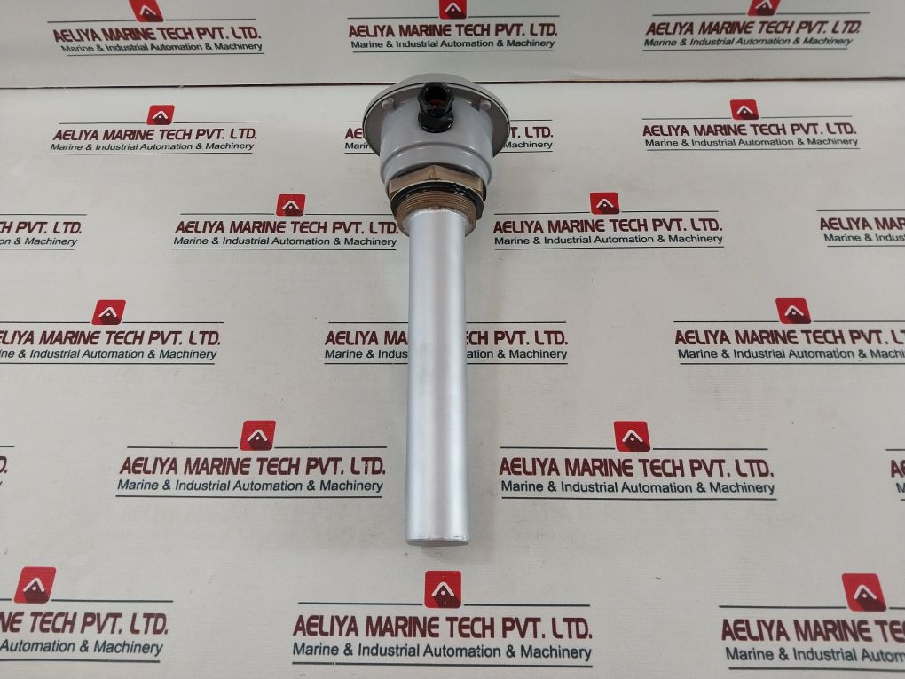 Electric Water Heating 58G635 240/415V 0-40 °C