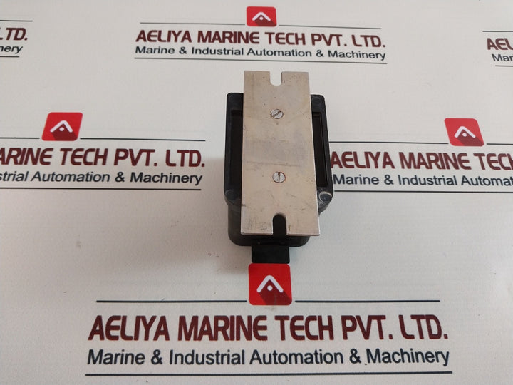 Electro Motive 36530082-75 Relay Emd 8451991 120V Ac 20A