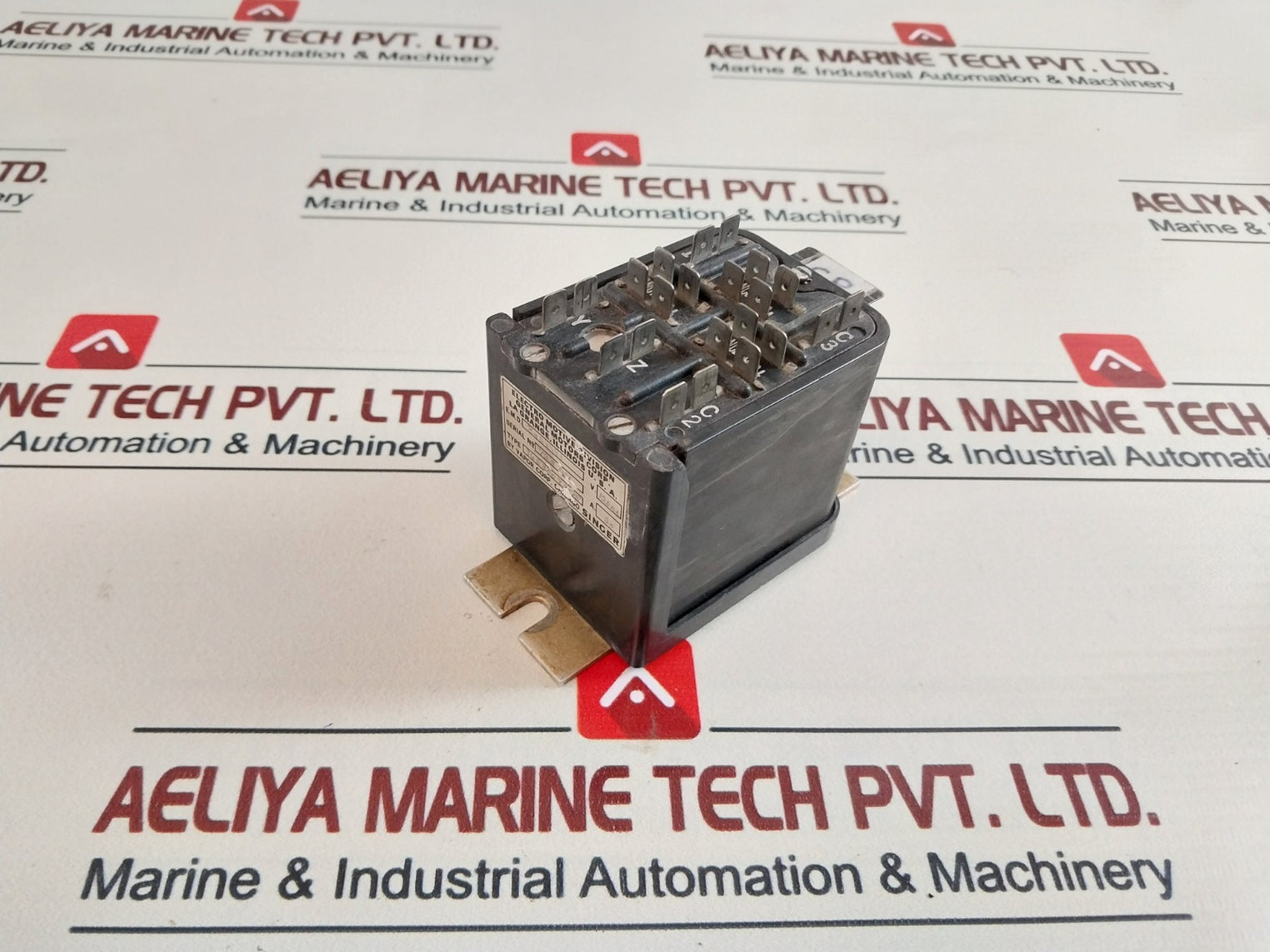 Electro Motive 36530082-75 Relay Emd 8451991 120V Ac 20A