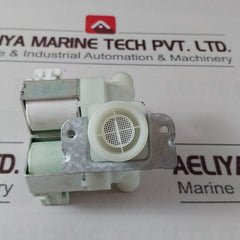 Electrolux 471823676 Valve Inlet 3Way Wascomat 220-240V