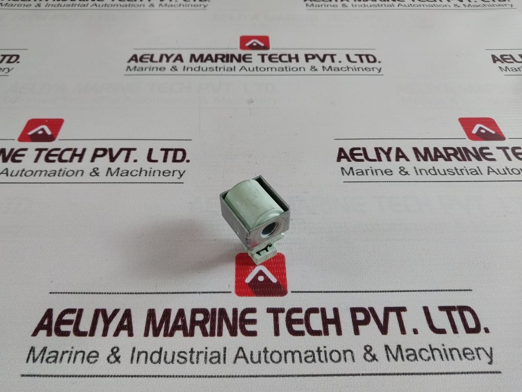 Electrolux 471 6860-18 Coil 220/240V